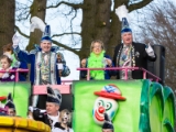 457 IMG 2011-2 Carnavalsoptocht 2015 DezeFoto : 2015, Adjudant, Anne, Deurningen, Jan, Prins, nettelkornkes, optocht