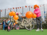 39 IMG 5242 Koningsdag DezeFoto : 2016, Deurningen, Hades, Harmonie, Kleissen, Koningsdag, Oranjecomité, Speelveldje, Sporthal, Trapveldje, Wethouder